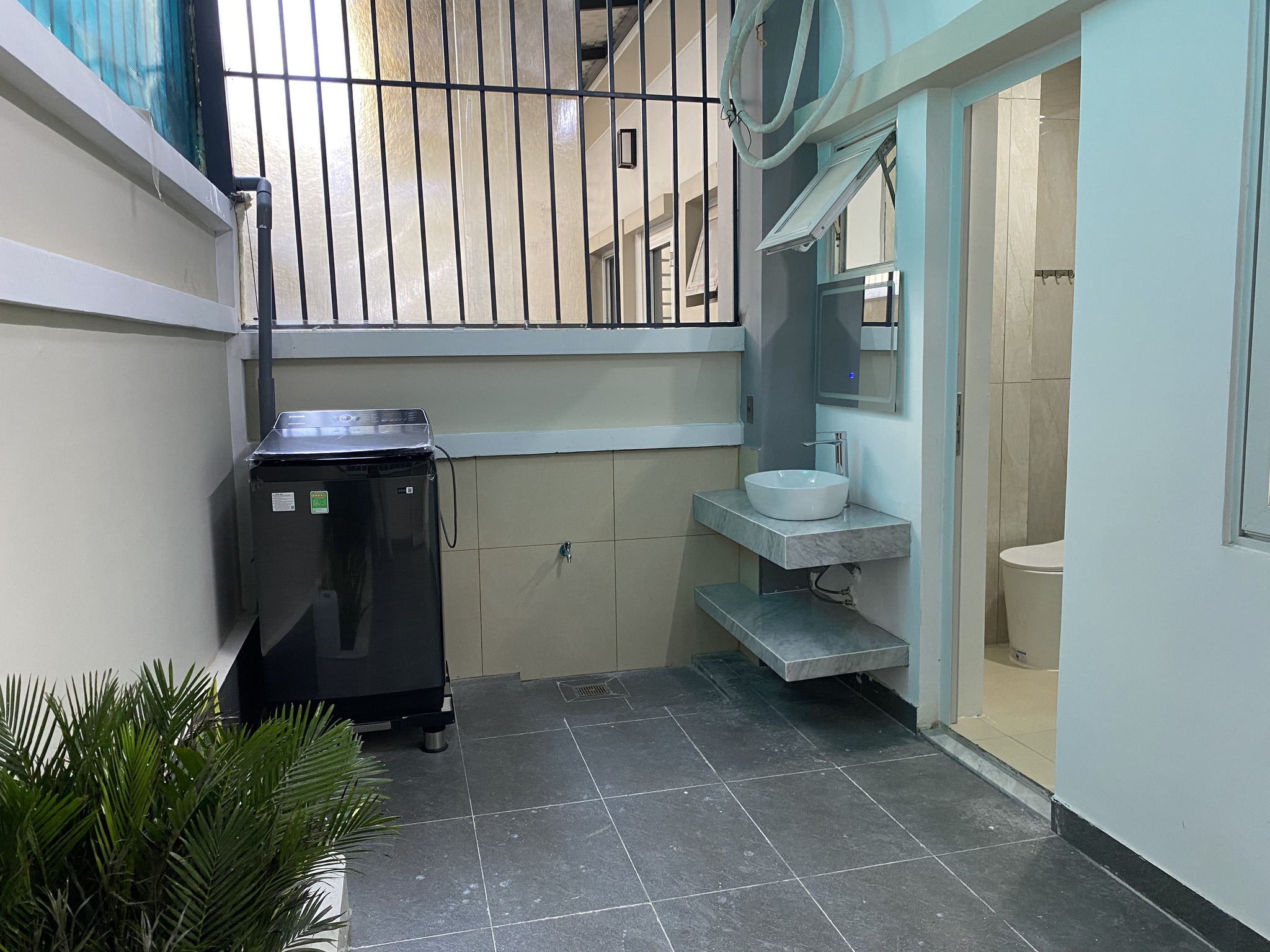 sân sau nhà phố Ecolakes C3-25