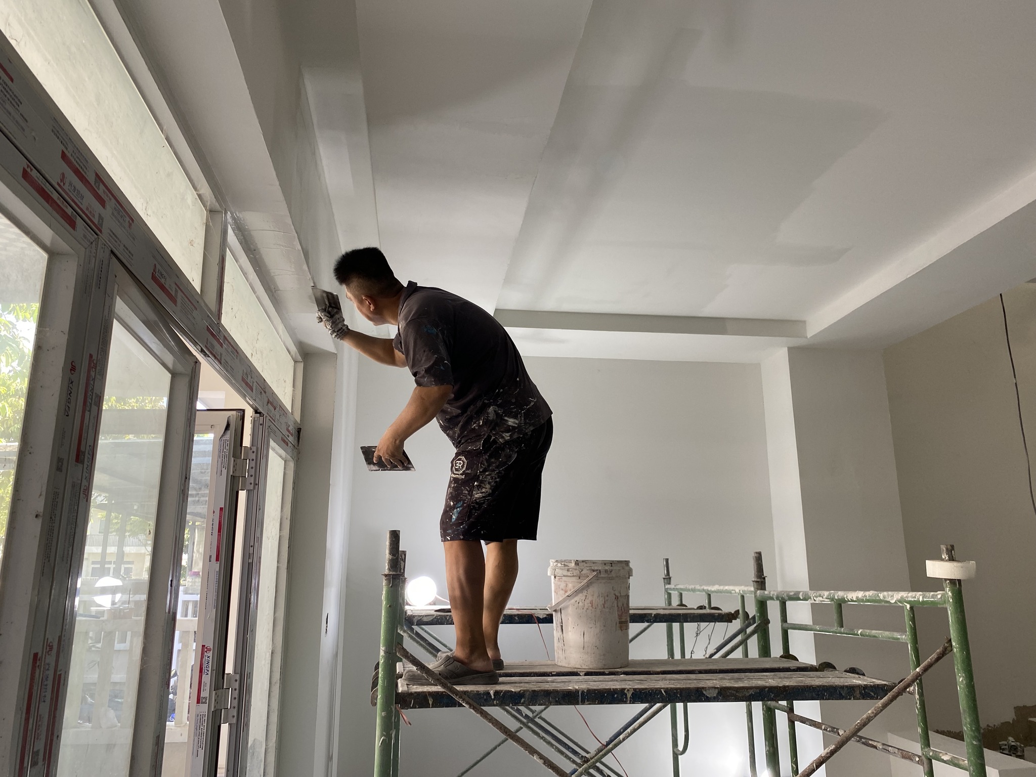 dịch vụ thi công công trình hại Công ty xây dựng Hoàng Hải