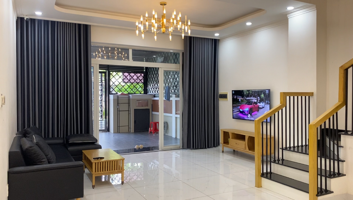 phòng khách nhà phố Ecolakes C6-09