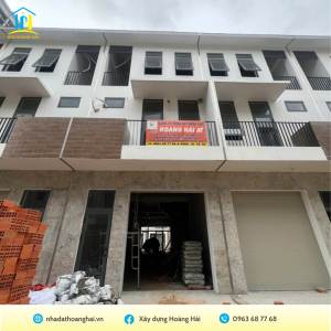Hoàn thiện nhà phố Ecolakes